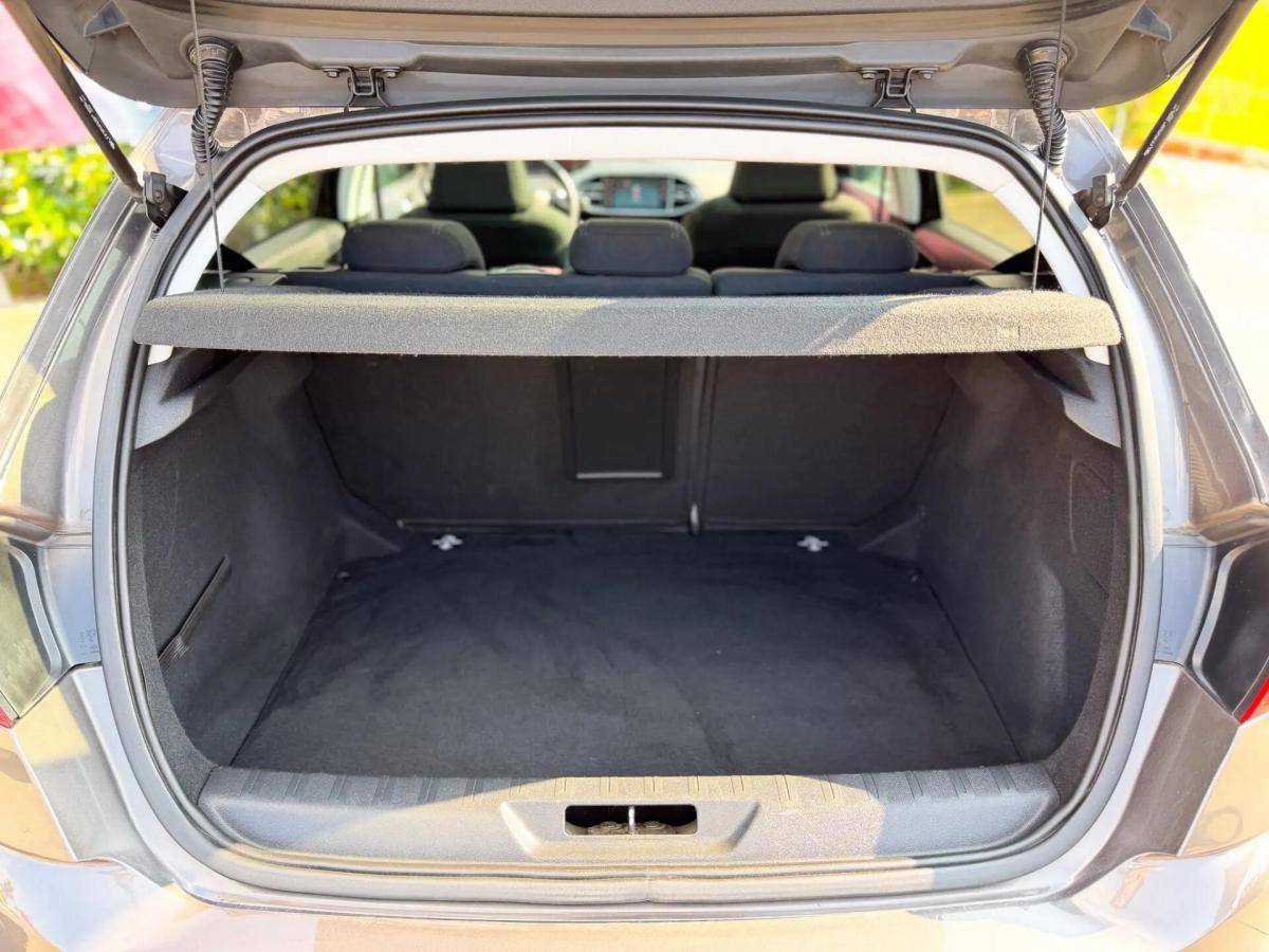peugeot-308-2015-diesel-1560cc