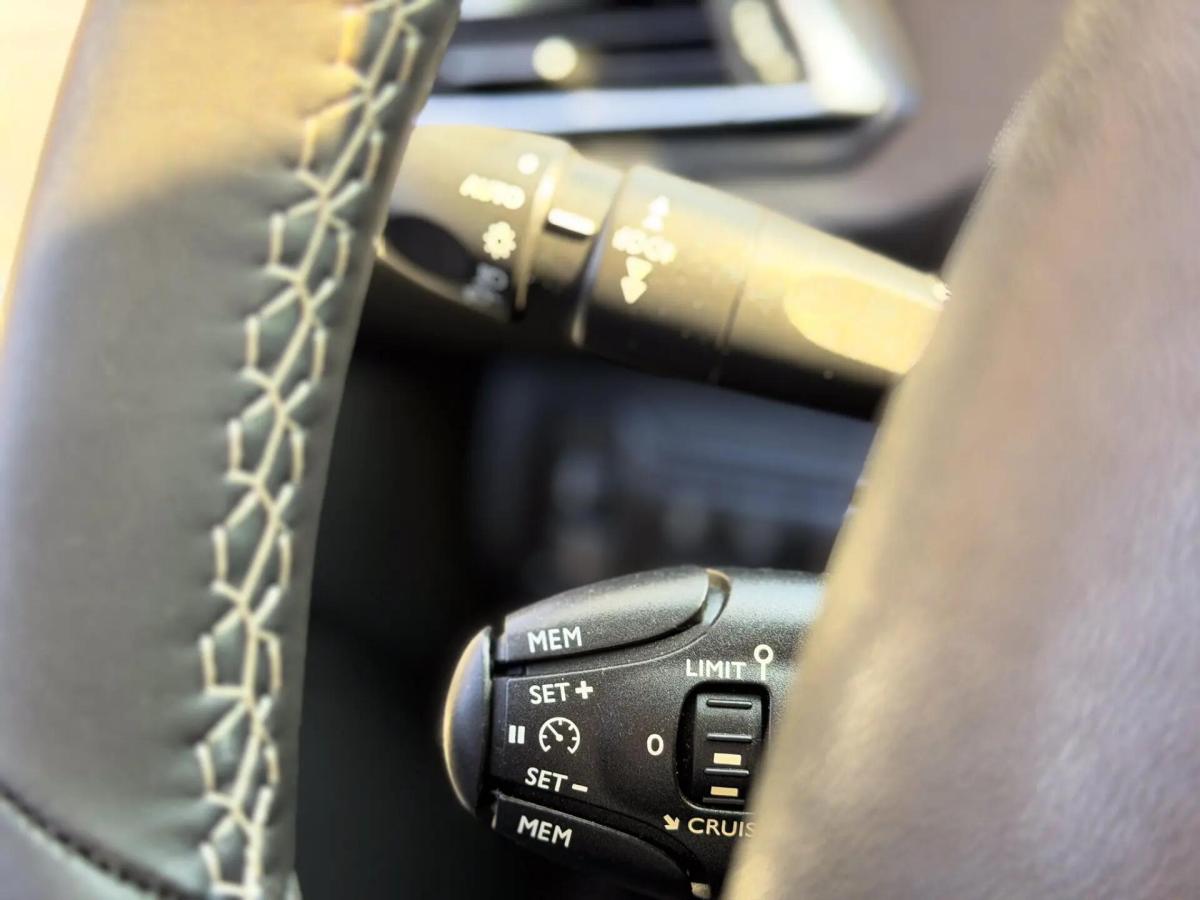 peugeot-308-2015-diesel-1560cc