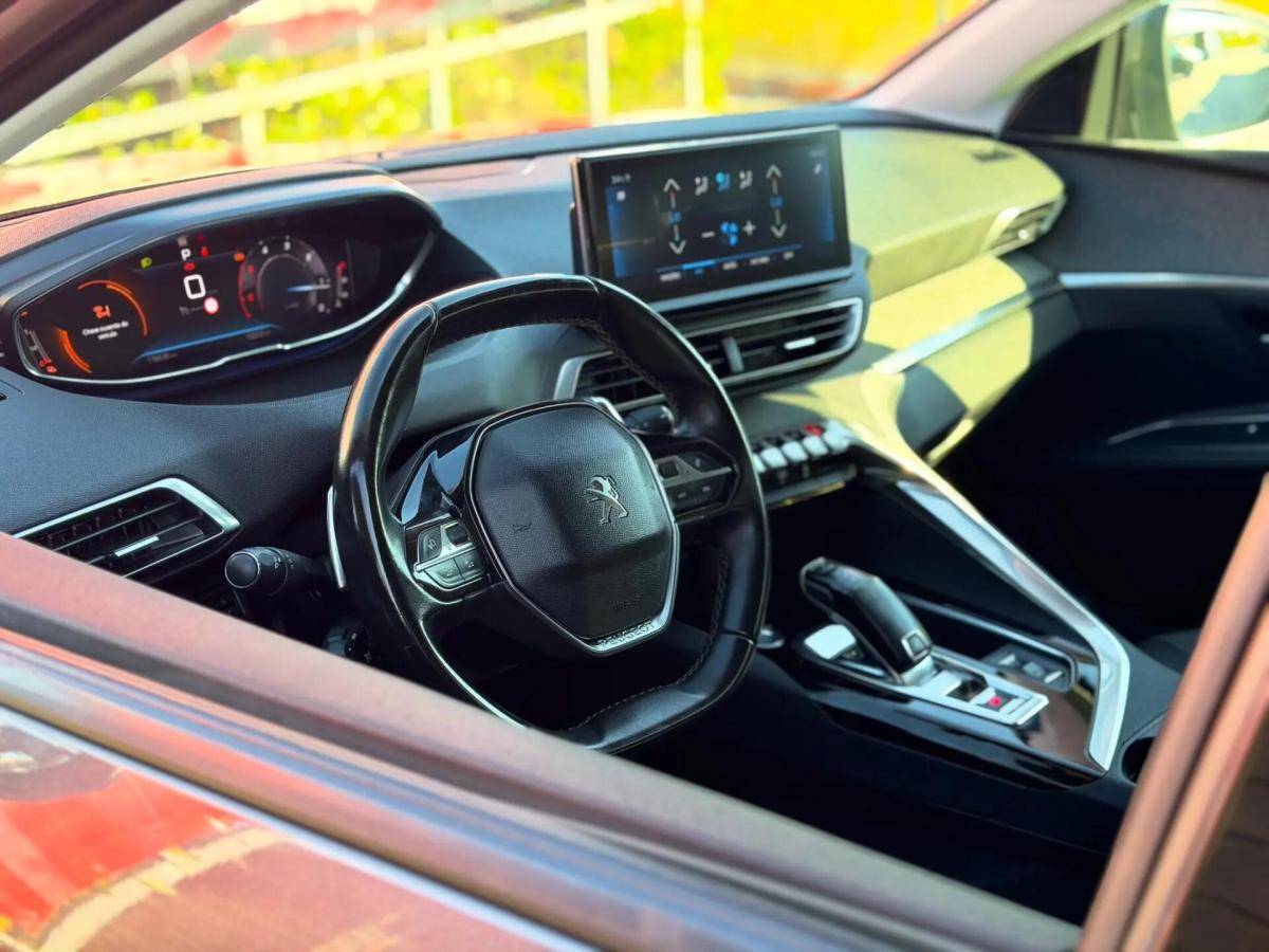 peugeot-5008-2021-diesel-1499cc