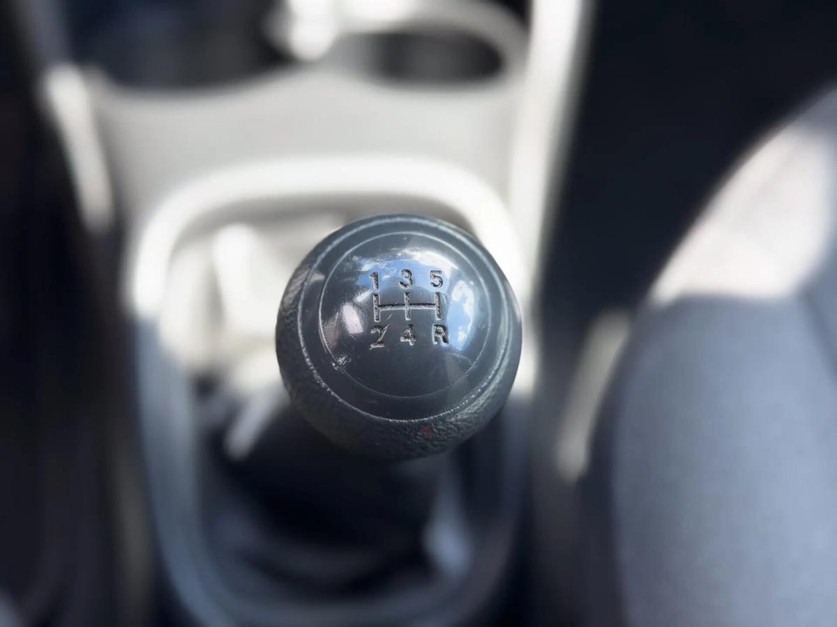 peugeot-108-2019-gasolina-998cc