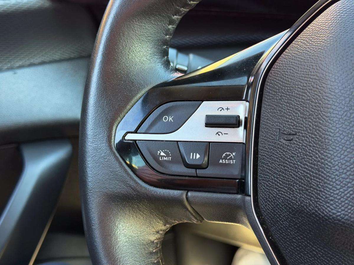peugeot-308-sw-2023-diesel-1499cc