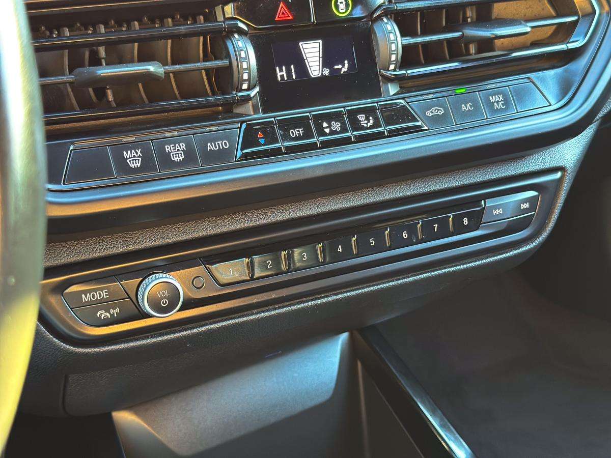 bmw-serie-1-2021-gasolina-1499cc