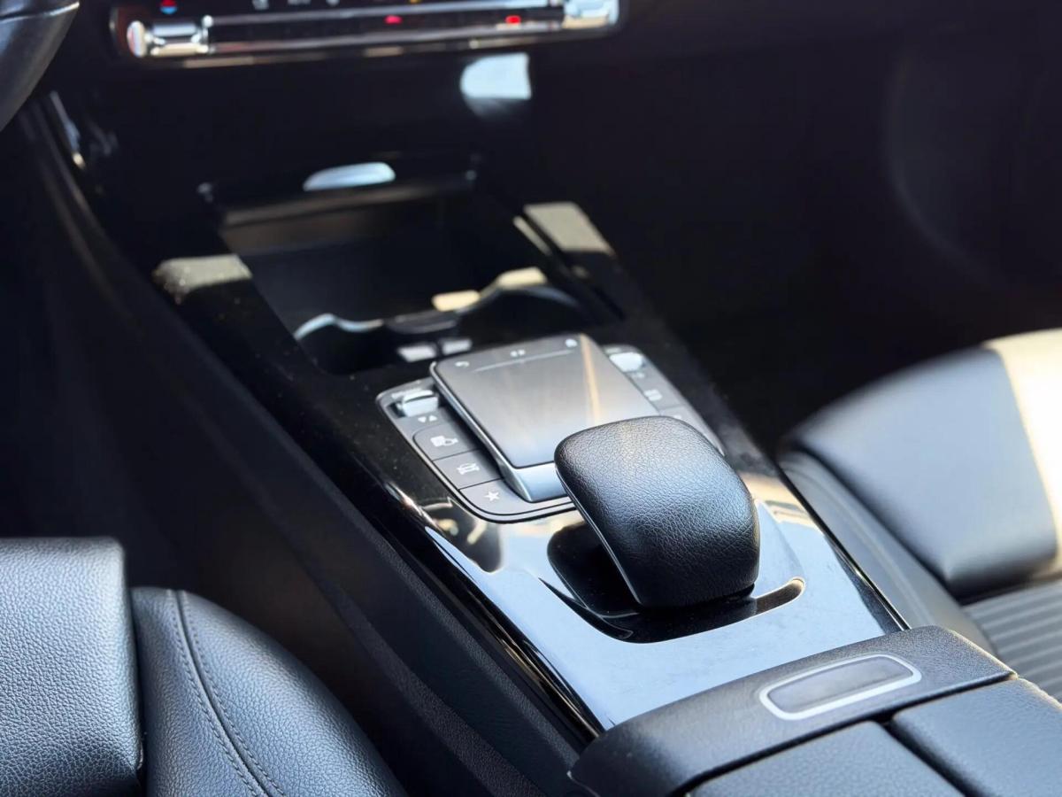mercedes-benz-cla-180-amg-auto-2019-diesel-1461cc