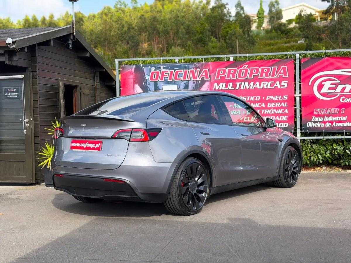 tesla-model-y-2024-eletrico-0cc