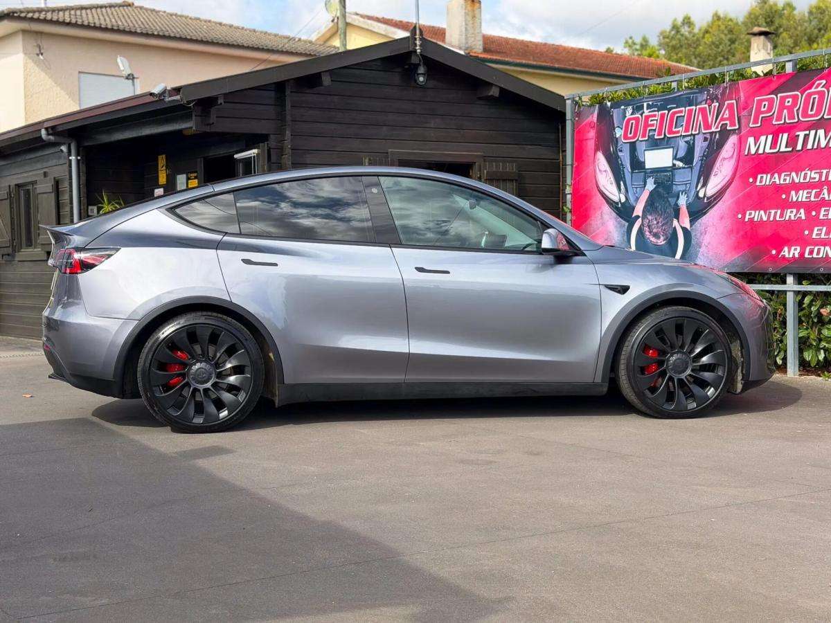 tesla-model-y-2024-eletrico-0cc