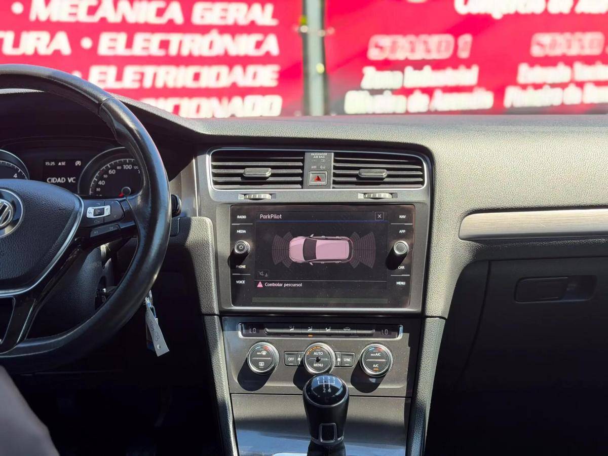 volkswagen-golf-2017-diesel-1598cc