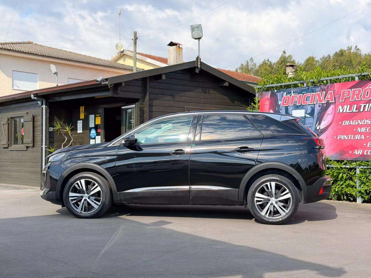 peugeot-3008-2023-diesel-1499cc