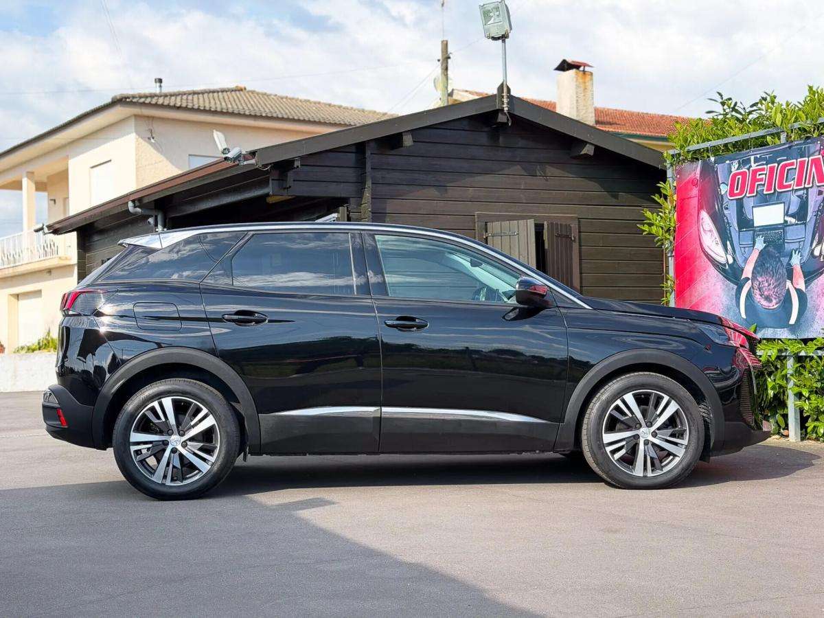 peugeot-3008-2023-diesel-1499cc