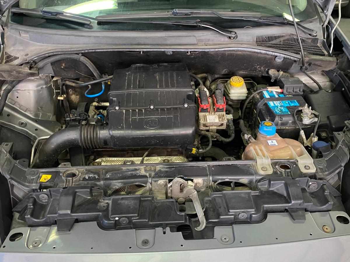 fiat-punto-1-2-2009-gasolina-1242cc
