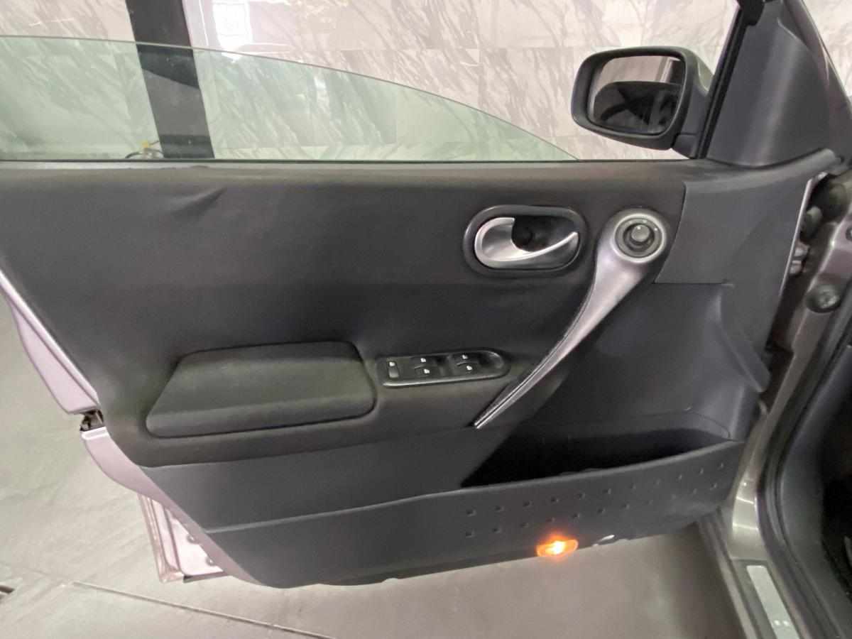 renault-megane-1-5-dci-2004-diesel-1461cc