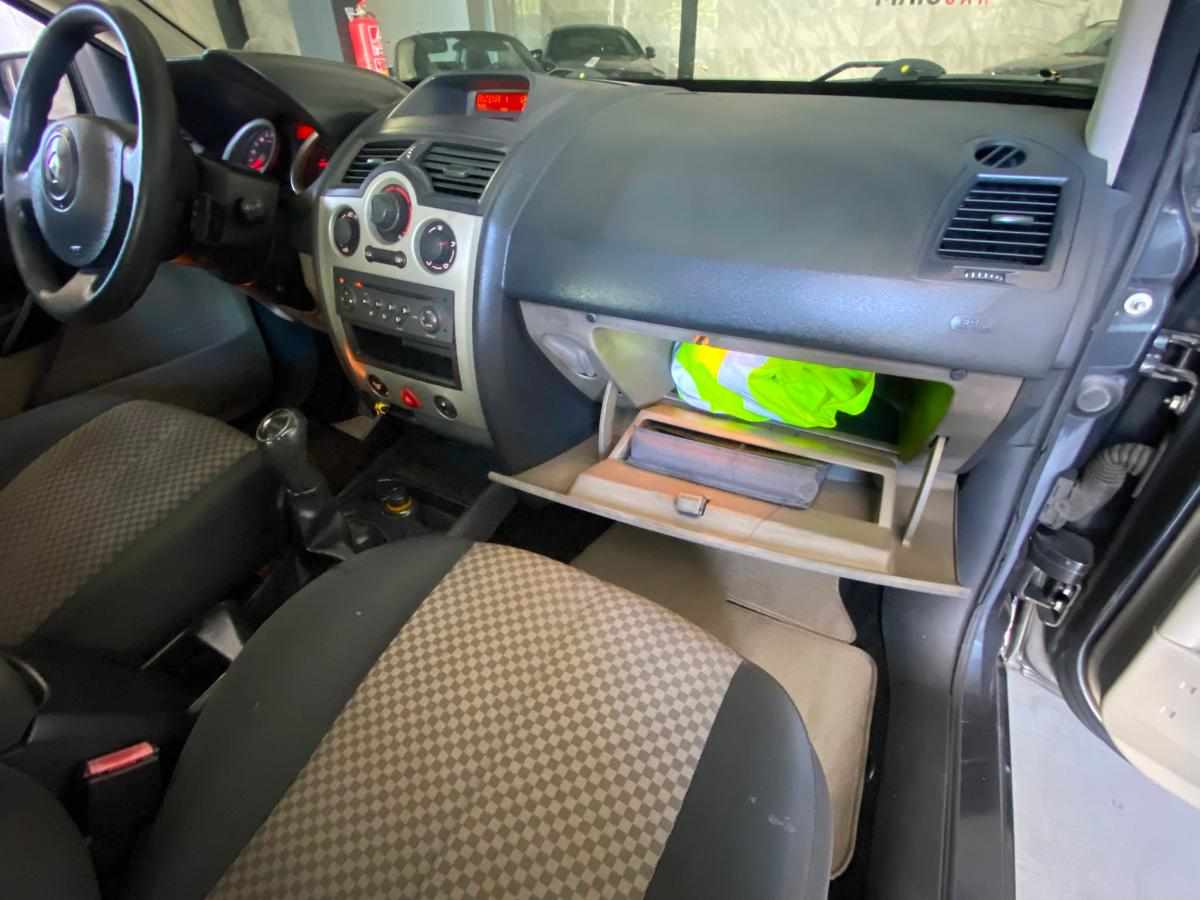 renault-megane-1-5-dci-2005-diesel-1461cc