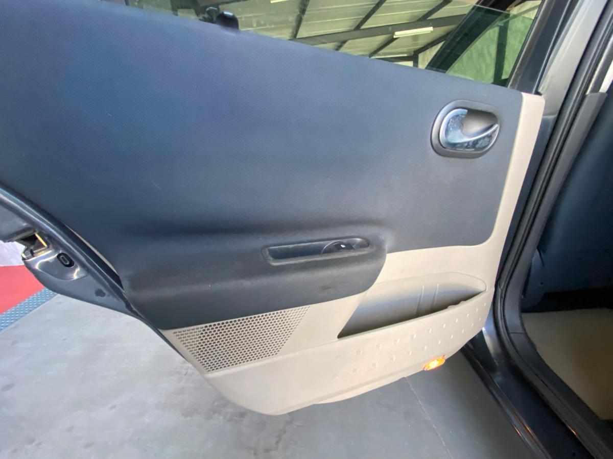 renault-megane-1-5-dci-2005-diesel-1461cc