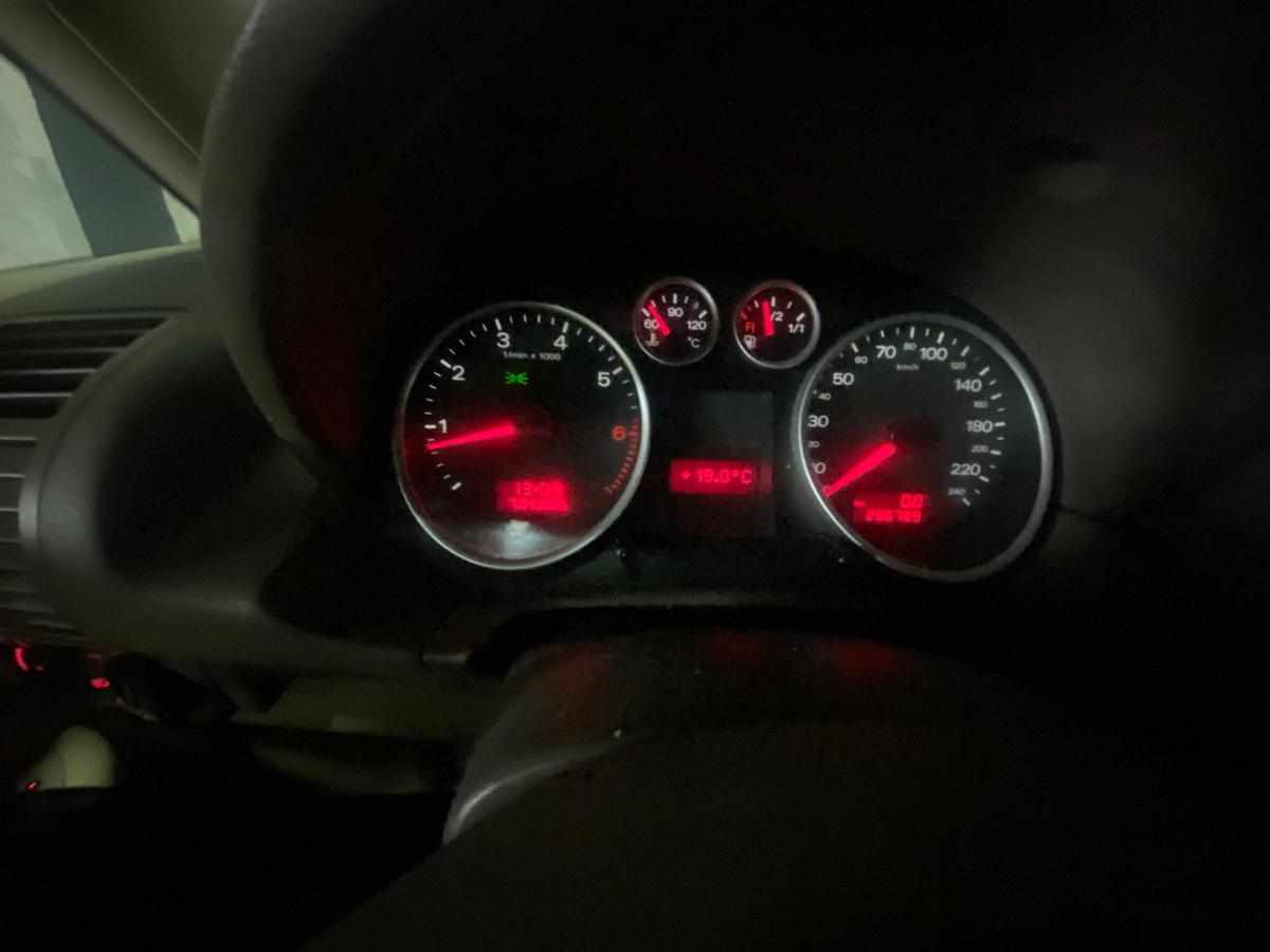 audi-a2-1-4-2000-gasolina-1390cc