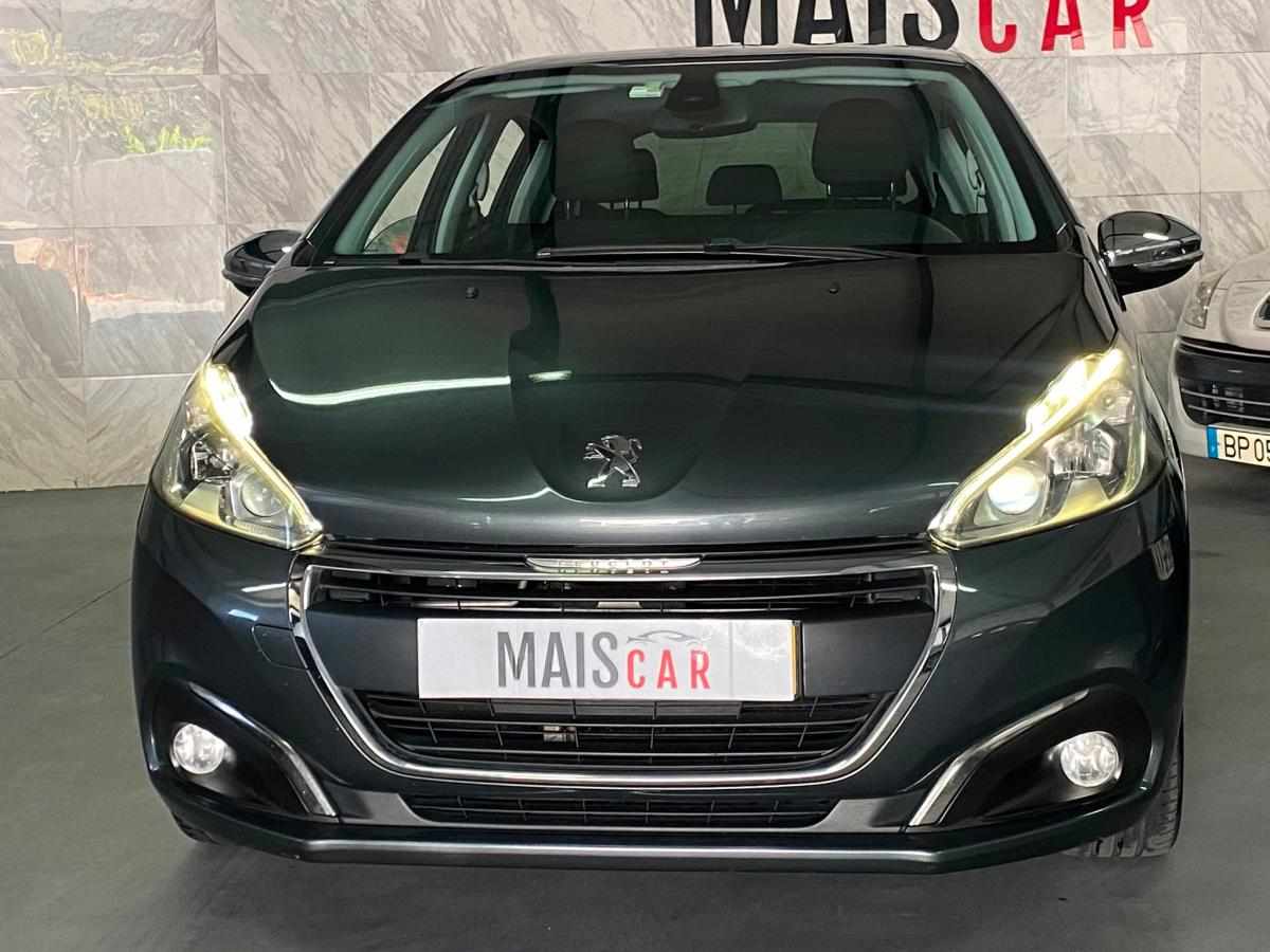peugeot-208-1-2-vti-2017-gasolina-1199cc