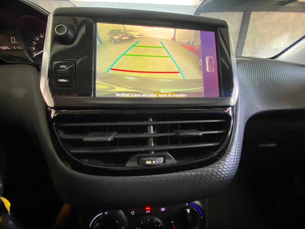 peugeot-208-1-2-vti-2017-gasolina-1199cc