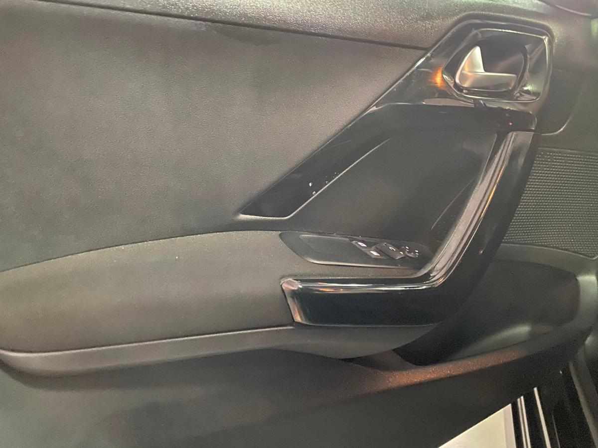 peugeot-208-1-2-vti-2017-gasolina-1199cc