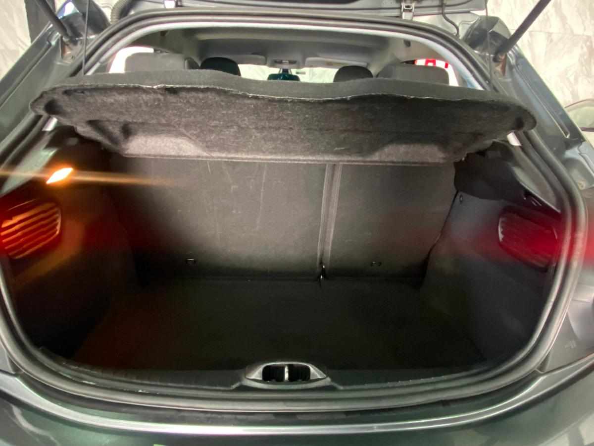 peugeot-208-1-2-vti-2017-gasolina-1199cc