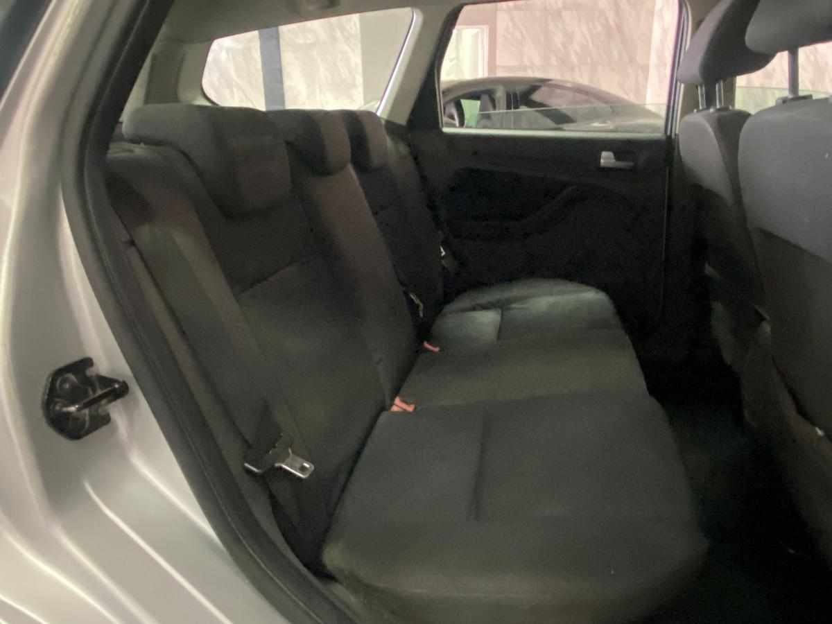 ford-focus-1-6-tdci-2005-diesel-1560cc