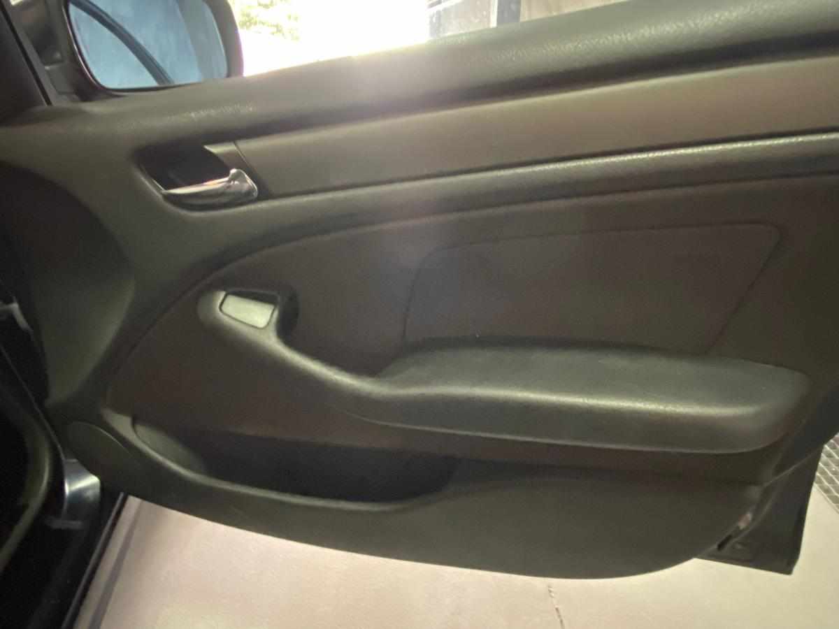 bmw-serie-3-316i-2004-gasolina-1796cc