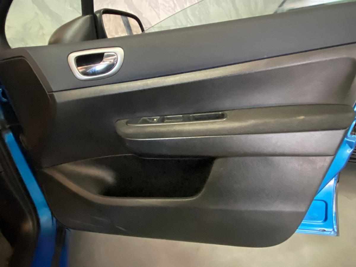 peugeot-307-1-4-75cv-2001-gasolina-1360cc