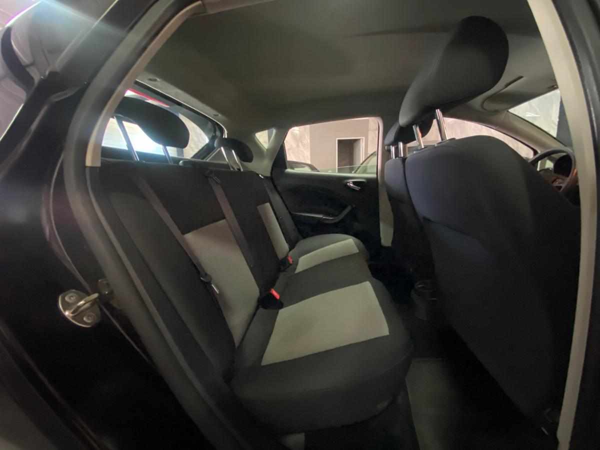seat-ibiza-1-4-75cv-2015-diesel-1422cc