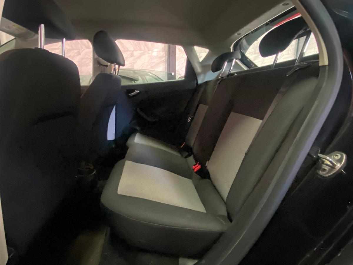 seat-ibiza-1-4-75cv-2015-diesel-1422cc