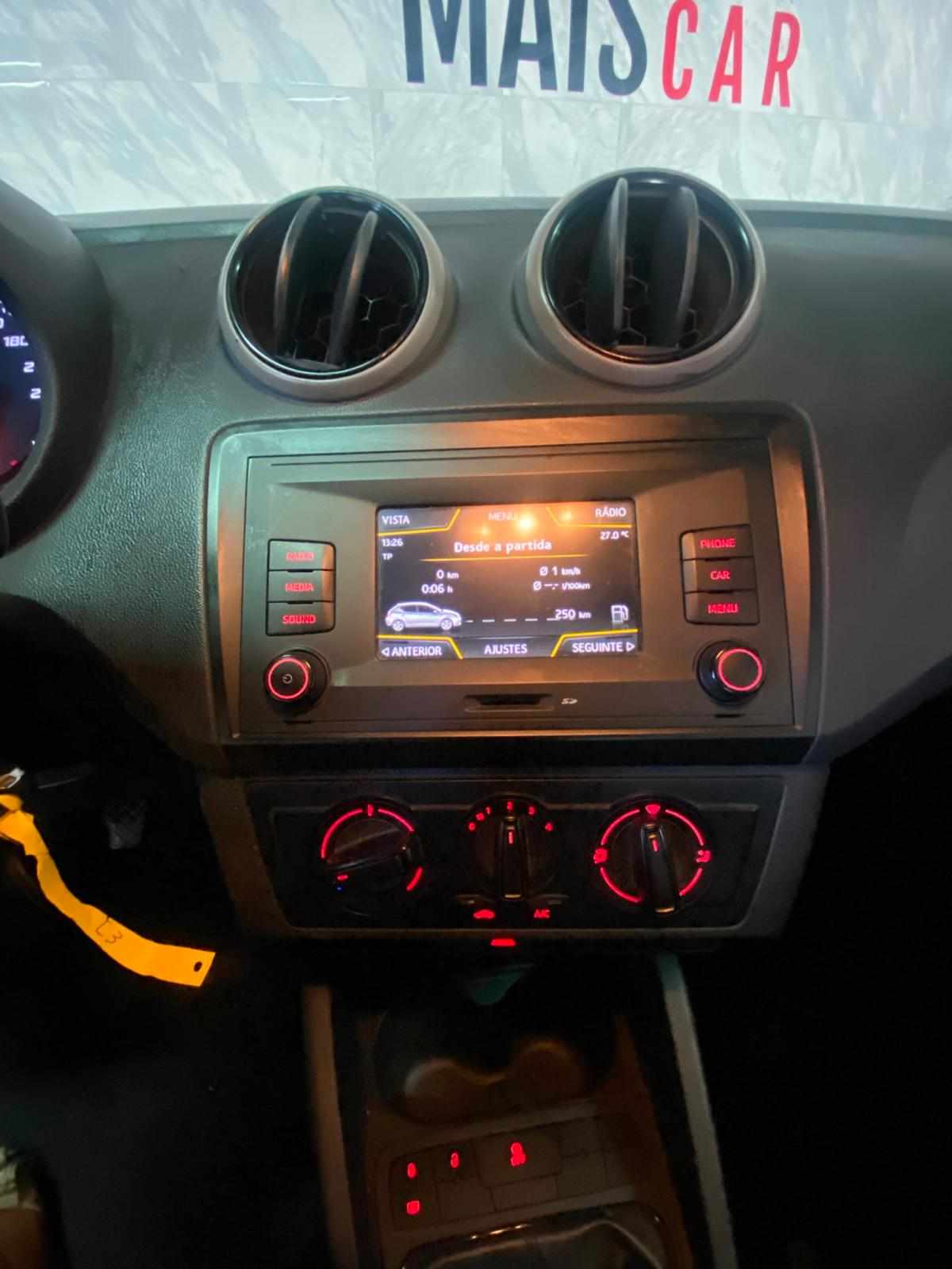 seat-ibiza-1-4-75cv-2015-diesel-1422cc