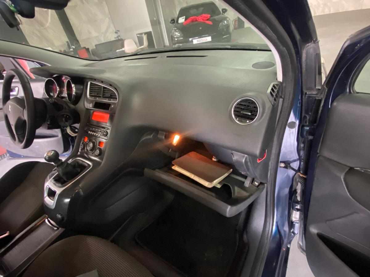 peugeot-5008-1-6-hdi-fap-2010-diesel-1560cc