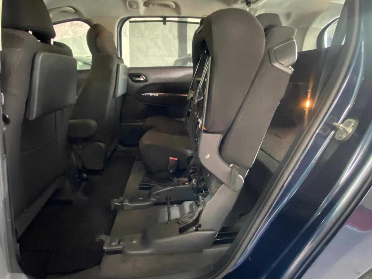 peugeot-5008-1-6-hdi-fap-2010-diesel-1560cc