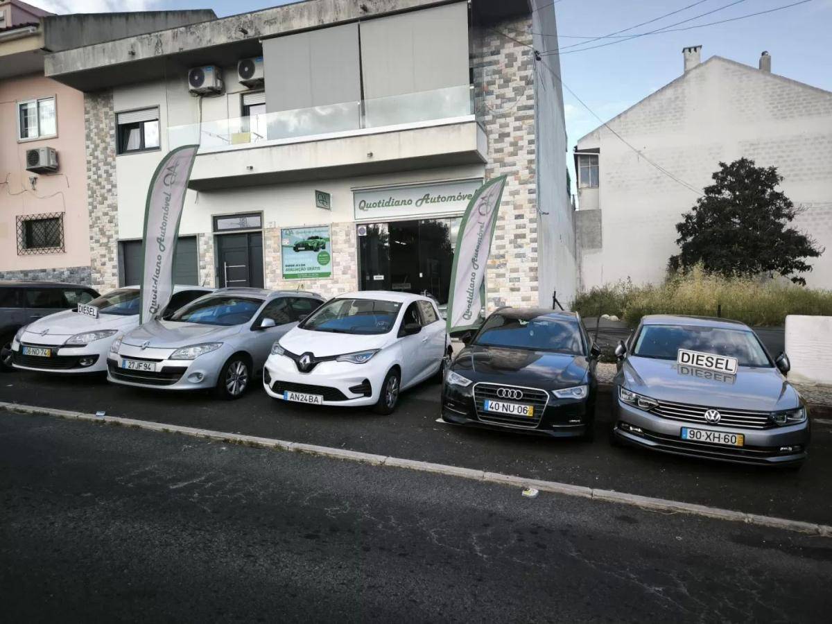 renault-zoe-2021-eletrico-200cc
