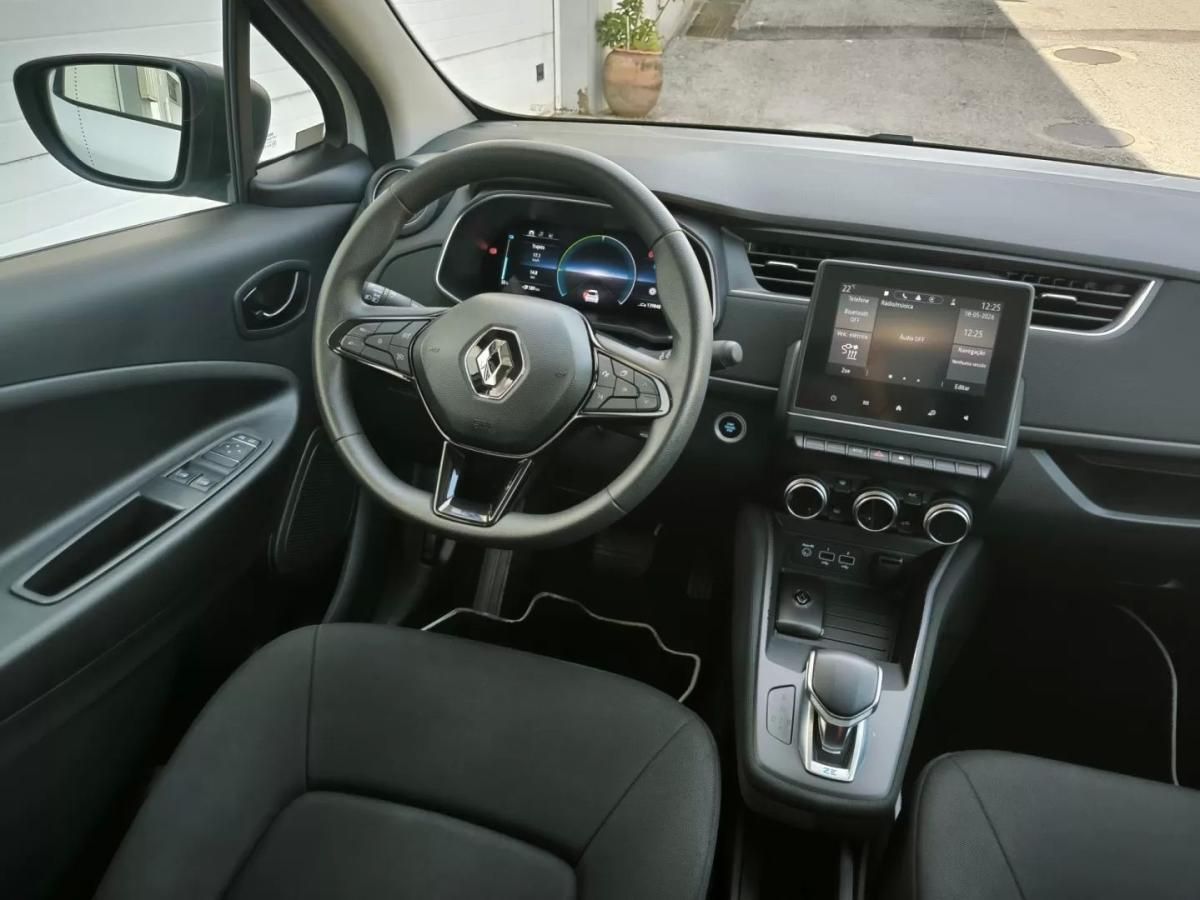 renault-zoe-2021-eletrico-200cc