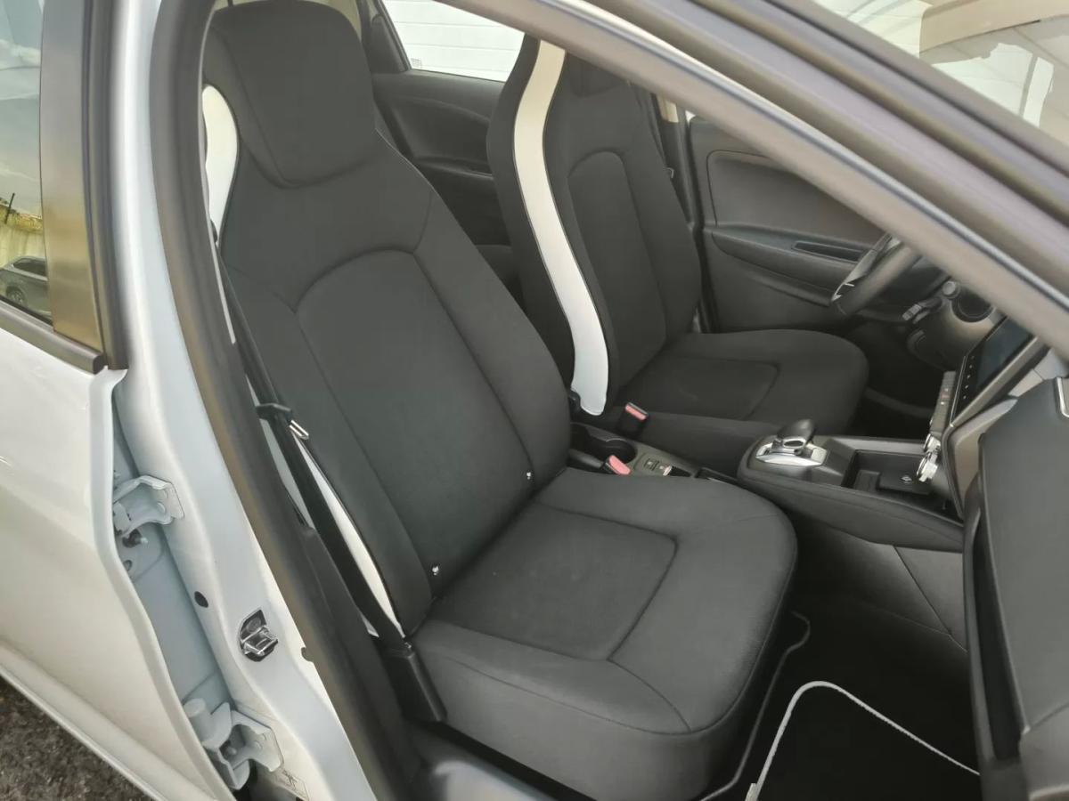renault-zoe-2021-eletrico-200cc