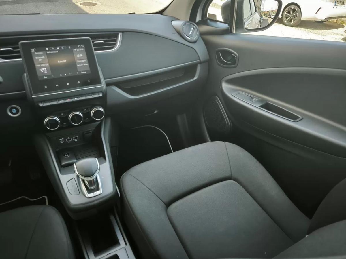 renault-zoe-2021-eletrico-200cc