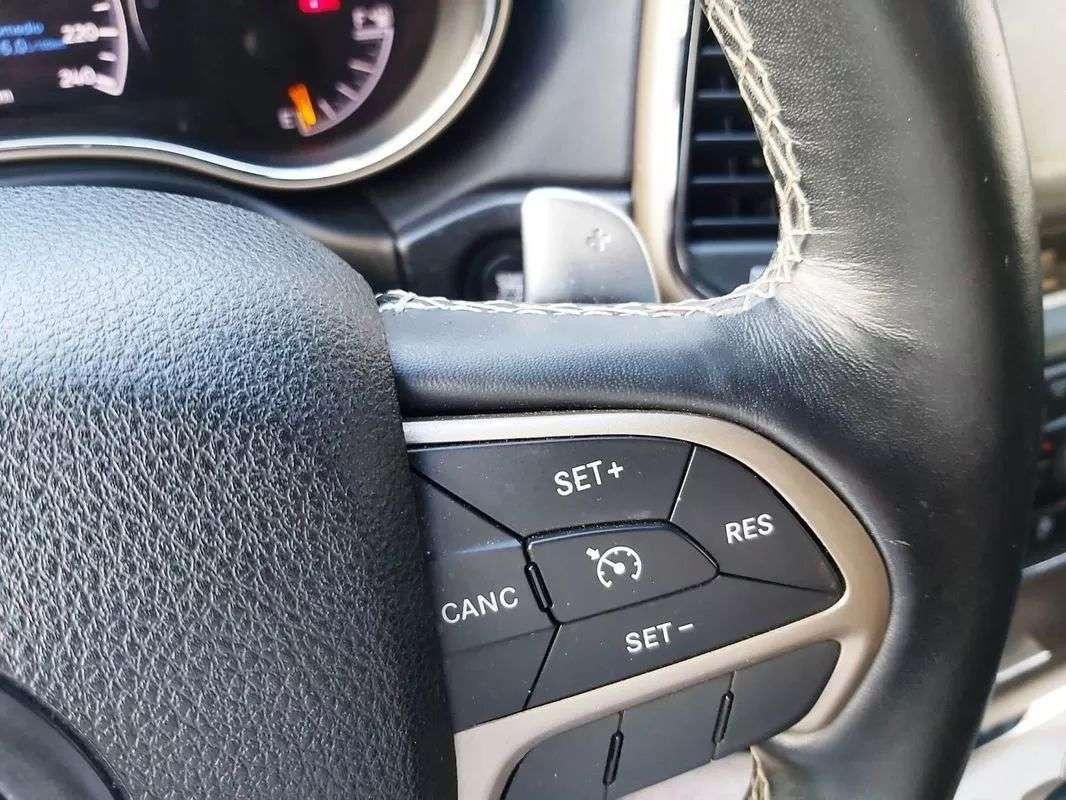 jeep-grand-cherokee-2016-gasolina-3604cc