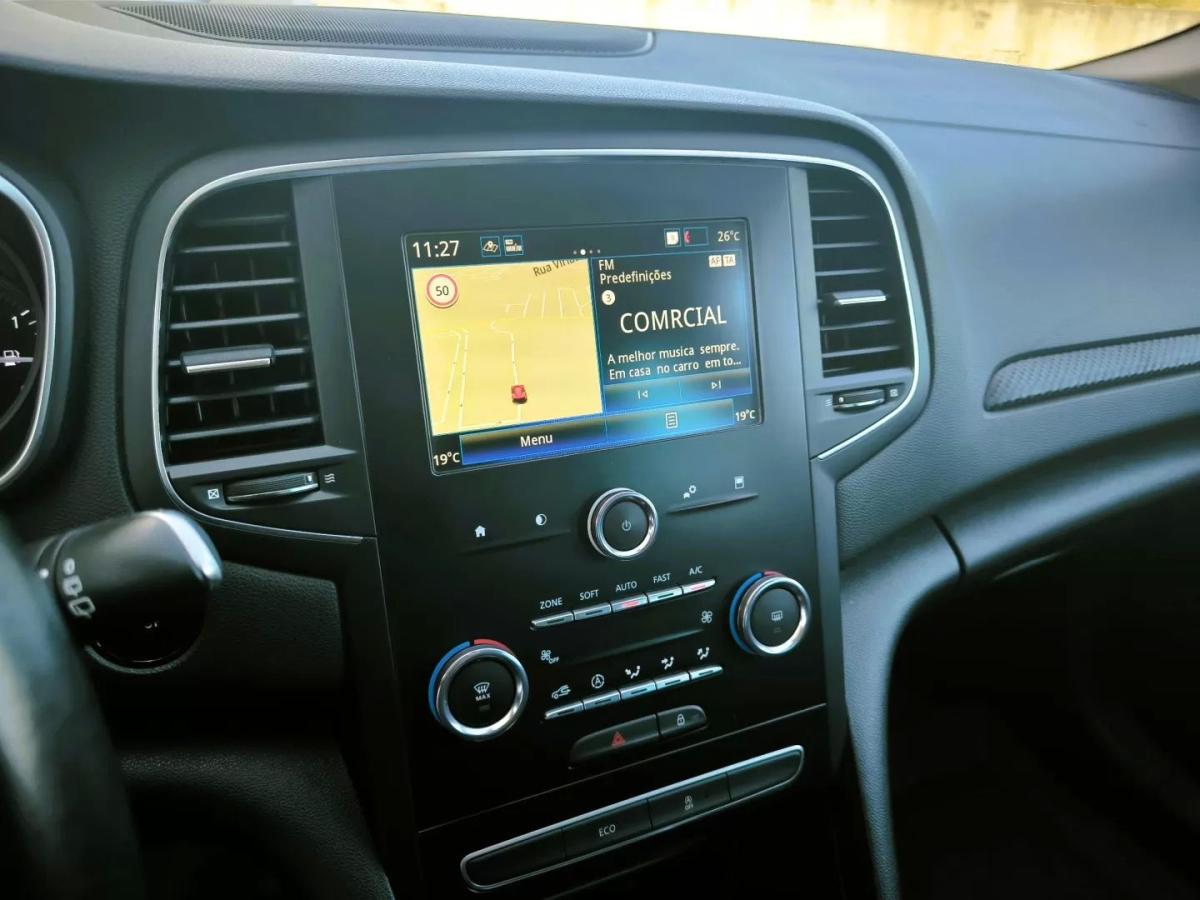 renault-megane-sport-tourer-2020-diesel-1461cc