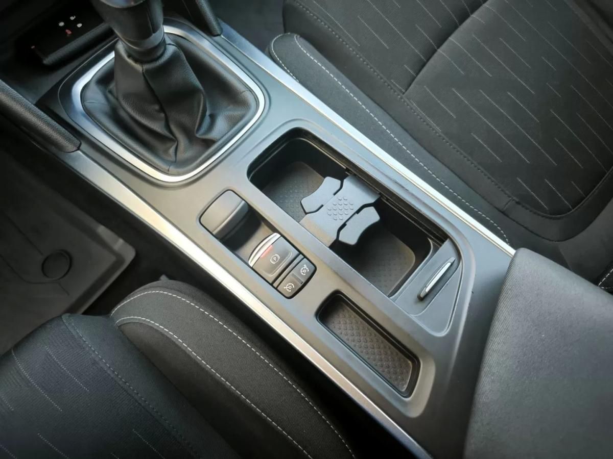 renault-megane-sport-tourer-2020-diesel-1461cc