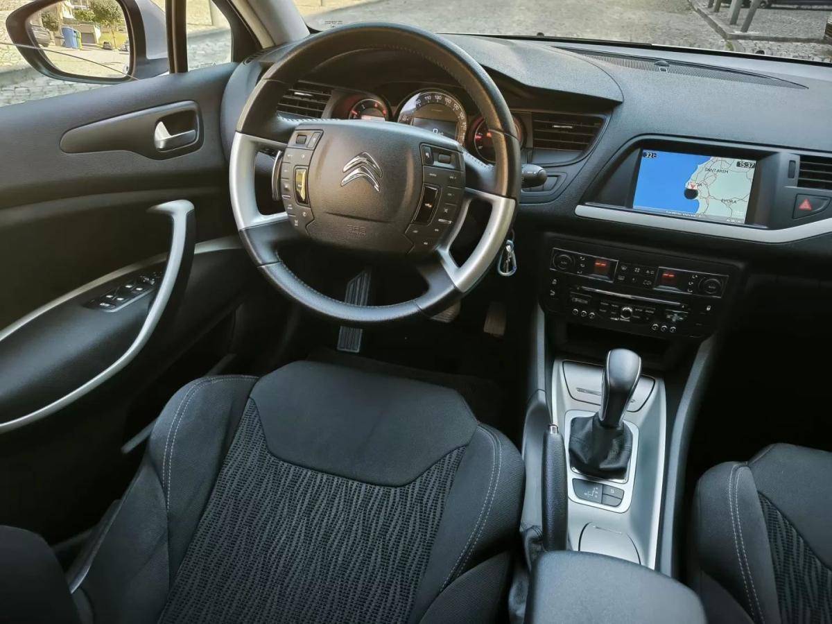 citroen-c5-tourer-2014-diesel-1560cc