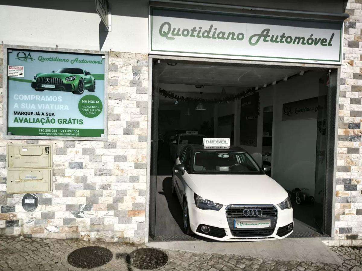 audi-a1-2010-diesel-1598cc