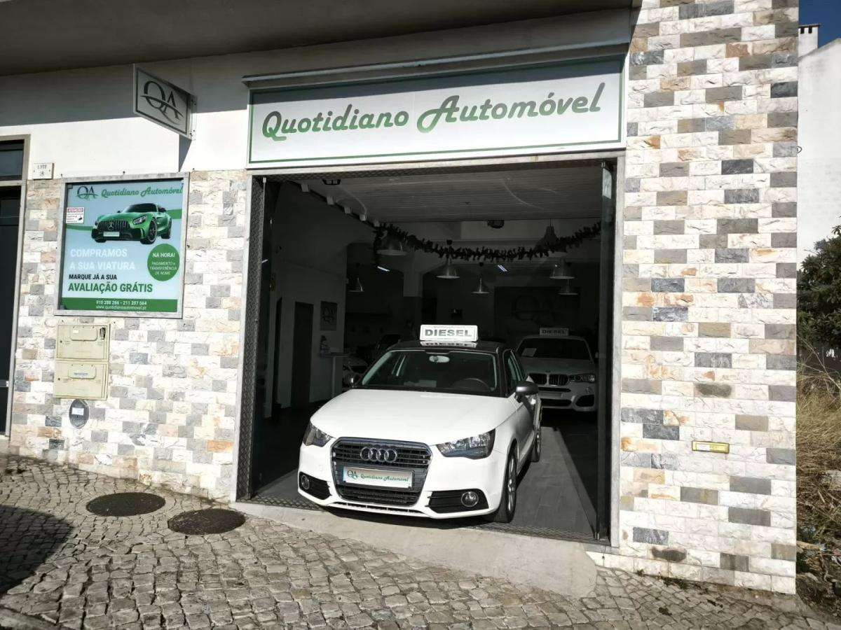 audi-a1-2010-diesel-1598cc