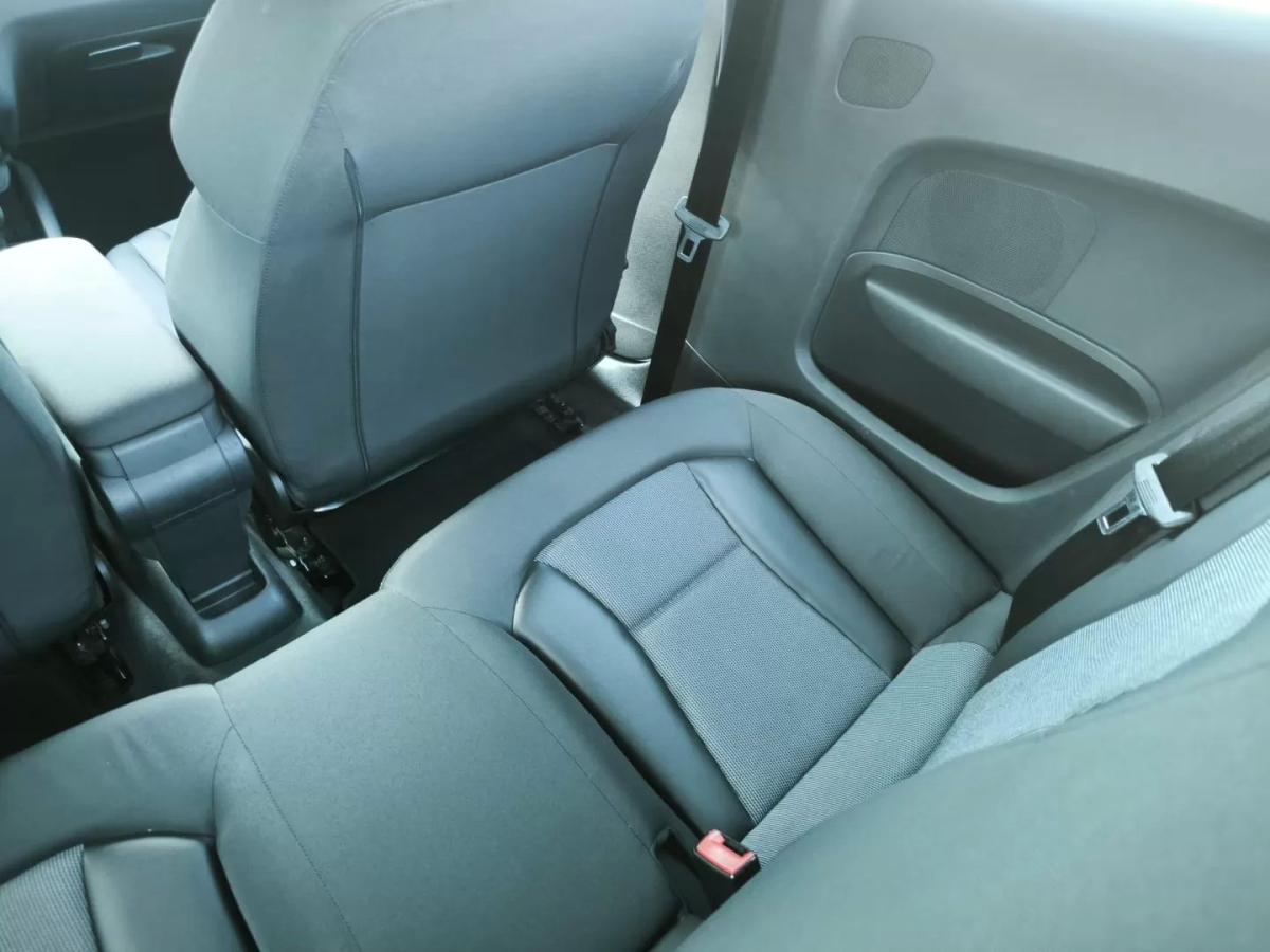 audi-a1-2010-diesel-1598cc
