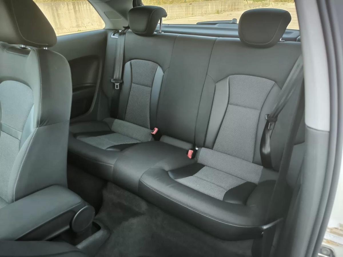 audi-a1-2010-diesel-1598cc