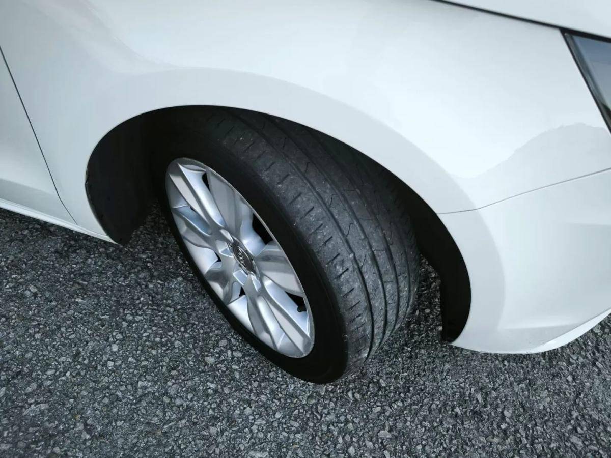 audi-a1-2010-diesel-1598cc