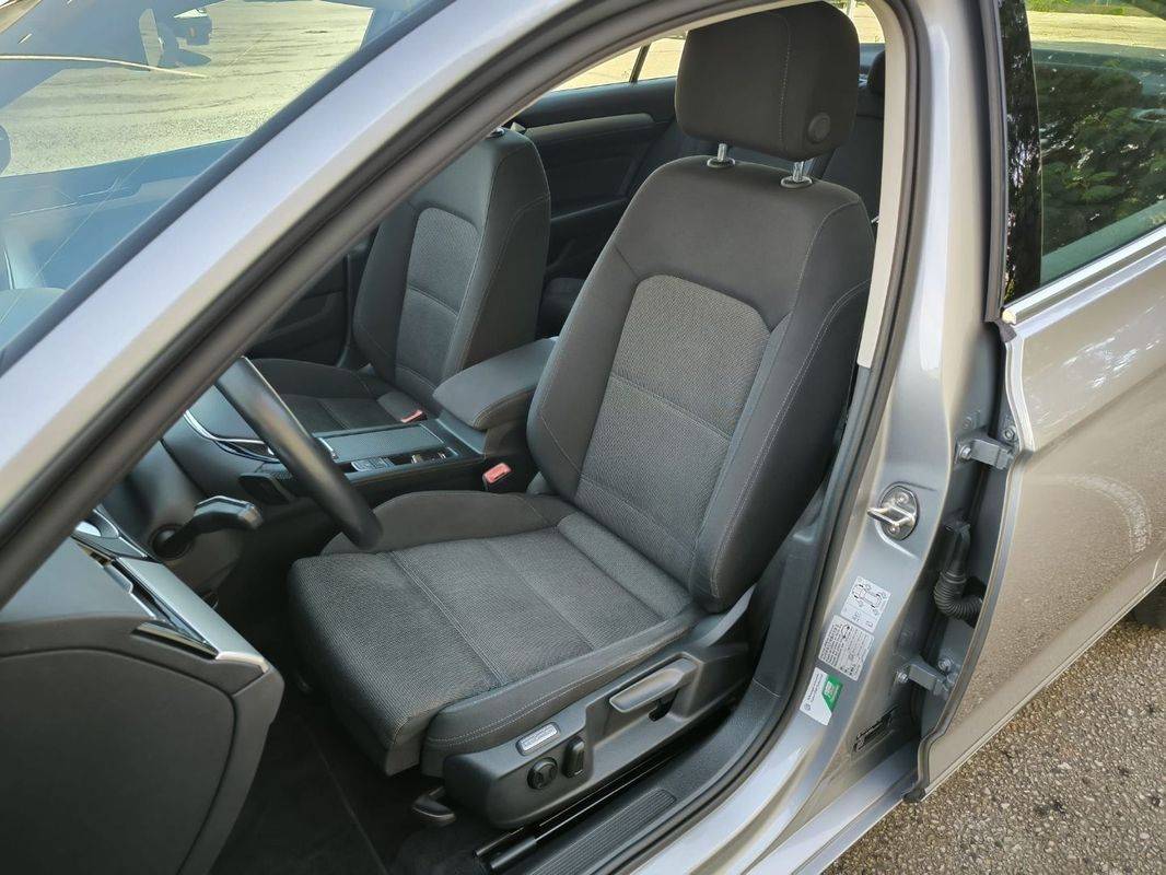 volkswagen-passat-2019-diesel-1968cc
