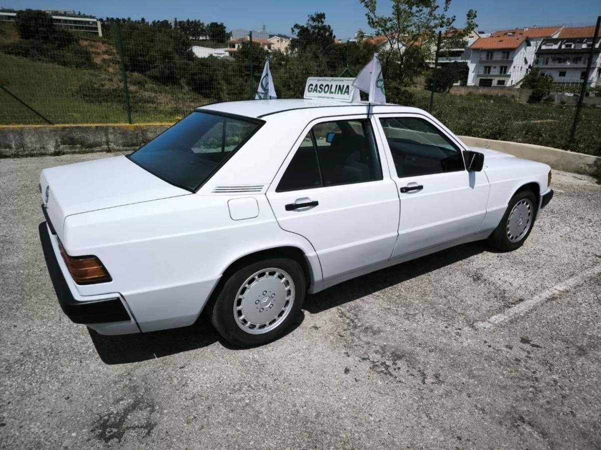 mercedes-benz-190-1993-gasolina-1797cc