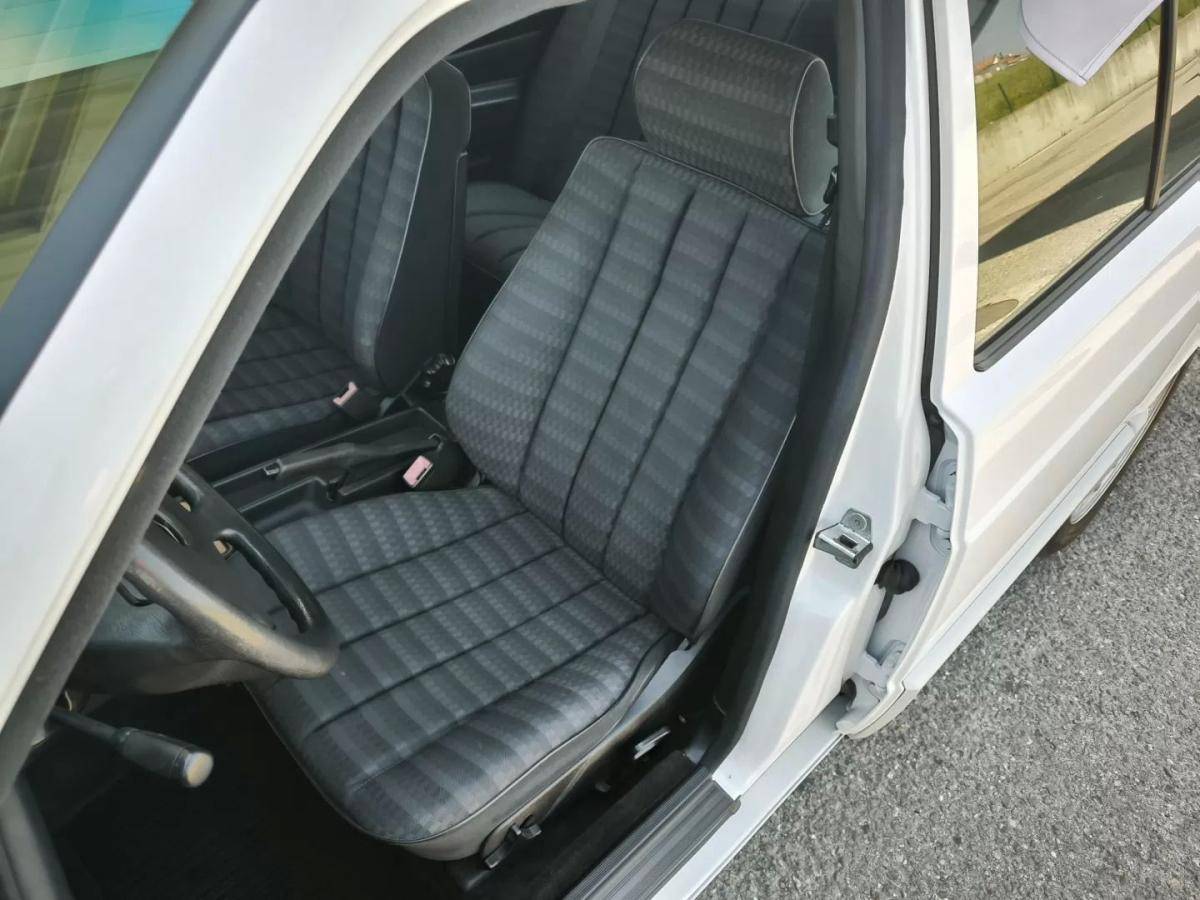mercedes-benz-190-1993-gasolina-1797cc