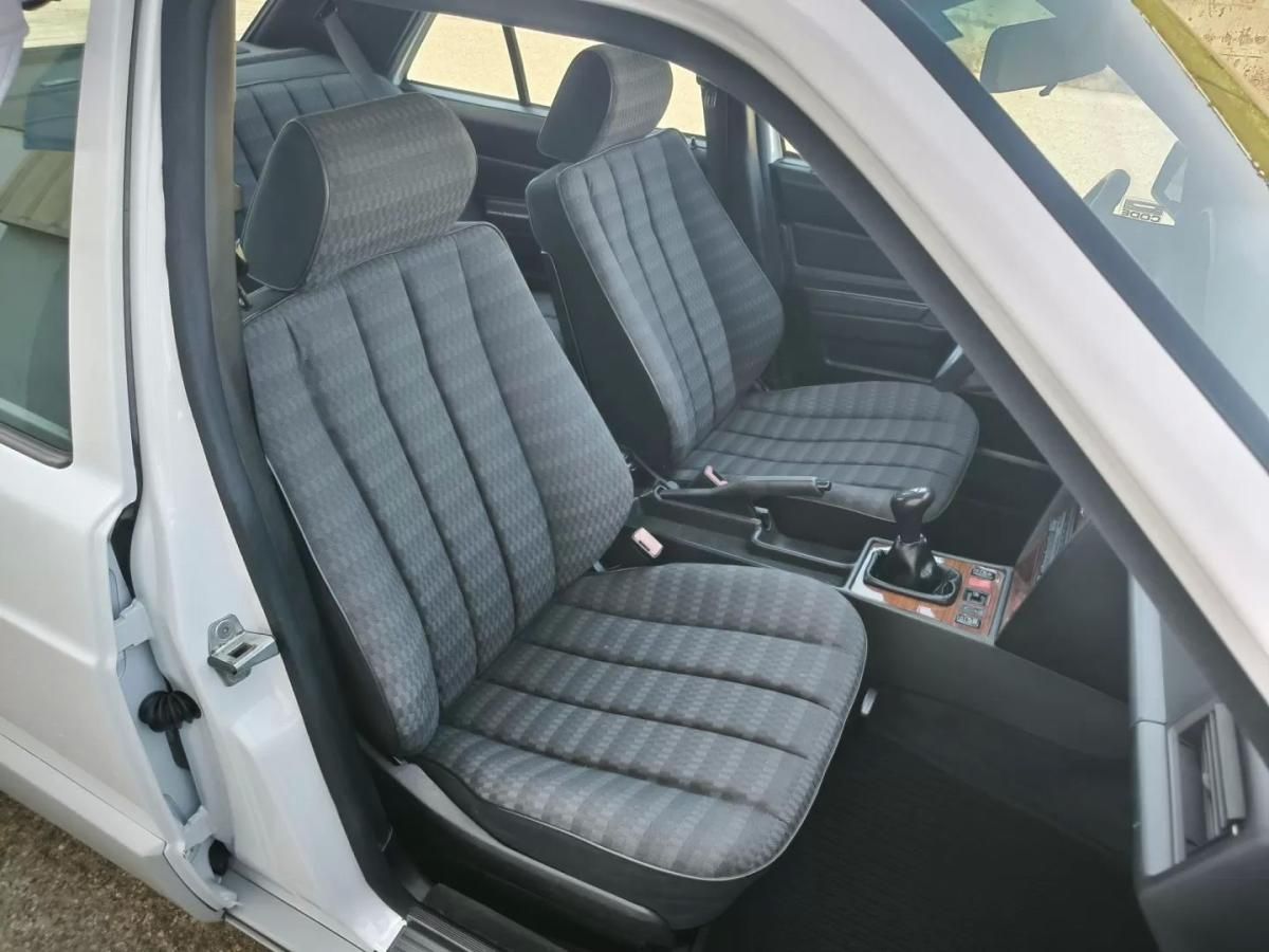 mercedes-benz-190-1993-gasolina-1797cc