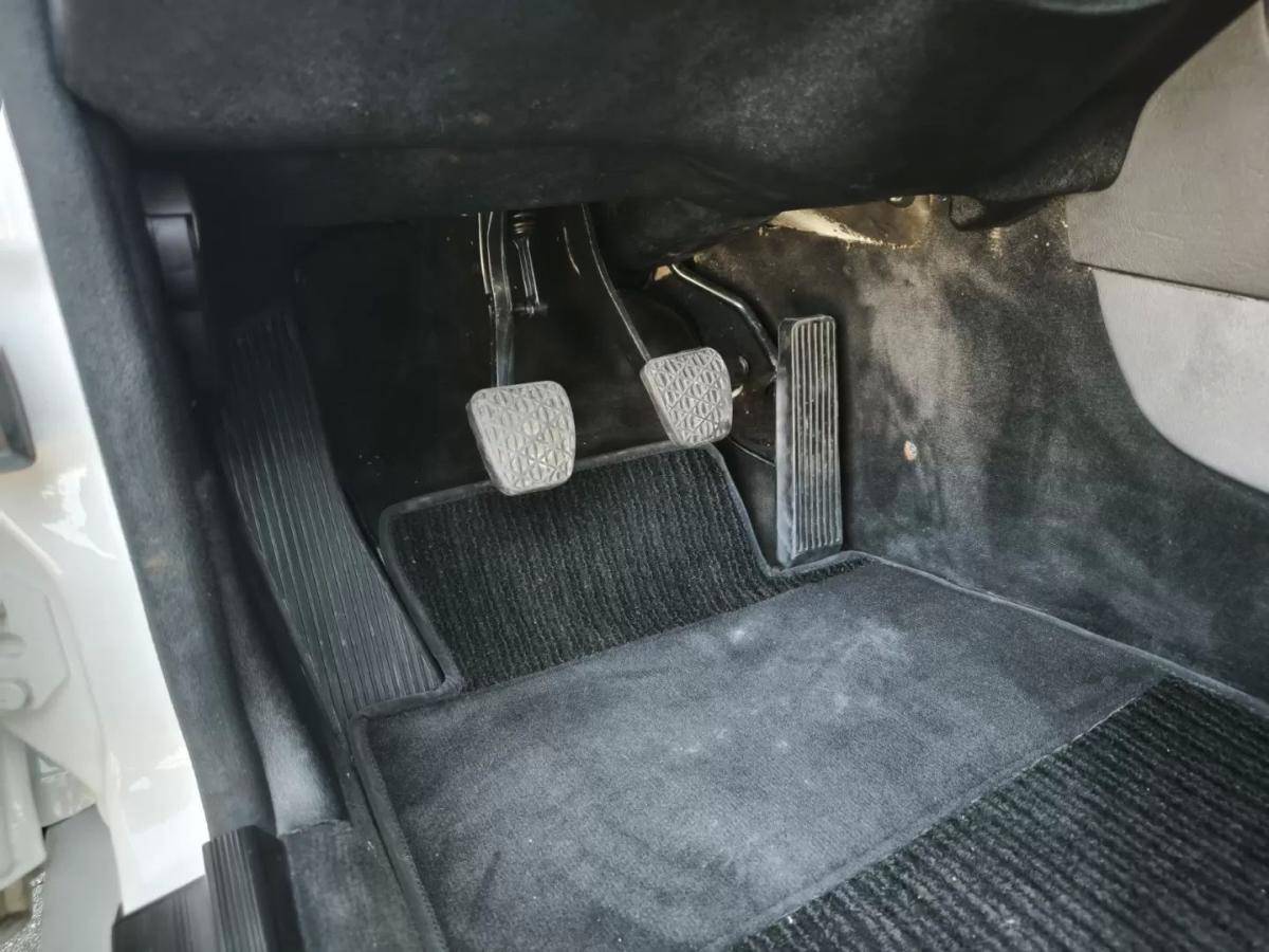 mercedes-benz-190-1993-gasolina-1797cc