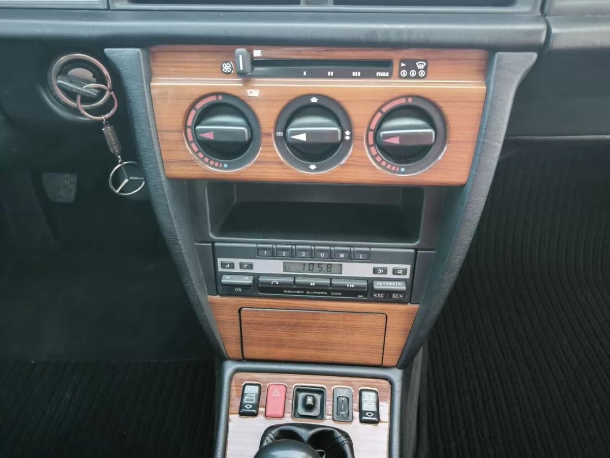 mercedes-benz-190-1993-gasolina-1797cc