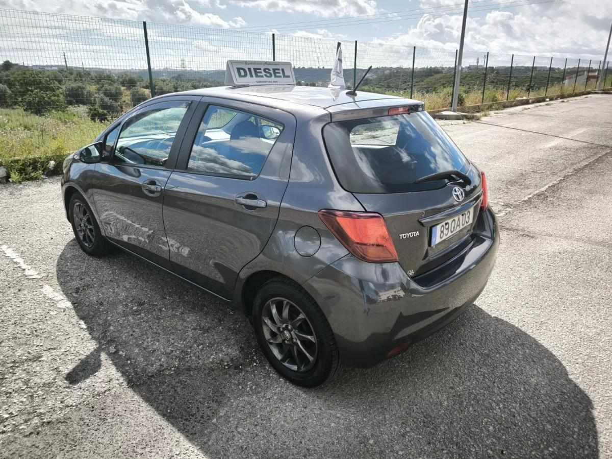 toyota-yaris-2015-diesel-1364cc