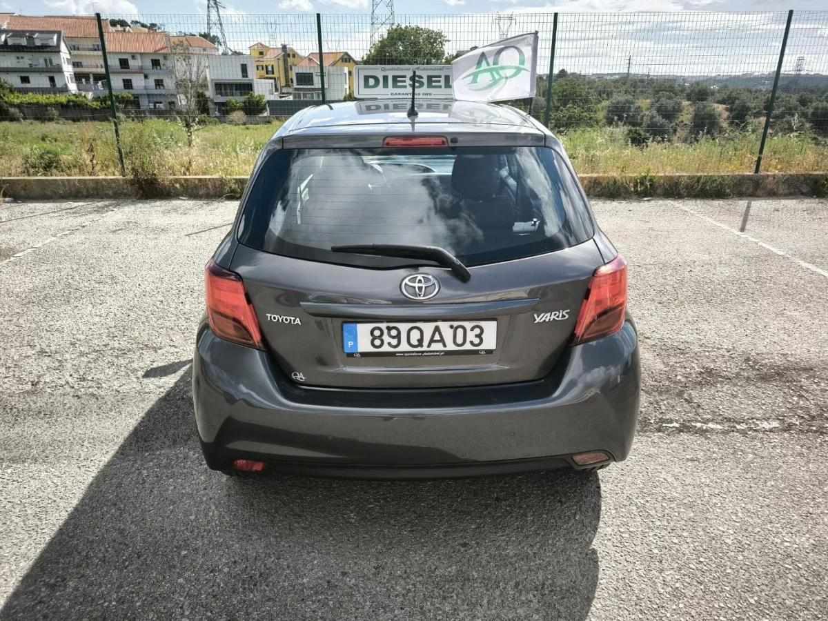 toyota-yaris-2015-diesel-1364cc